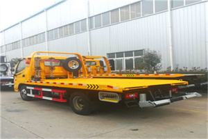 忻府附近拖车救援搭电